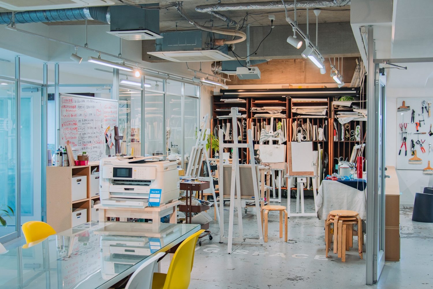 ペインティングスペース / アートモード(通常時の状態)