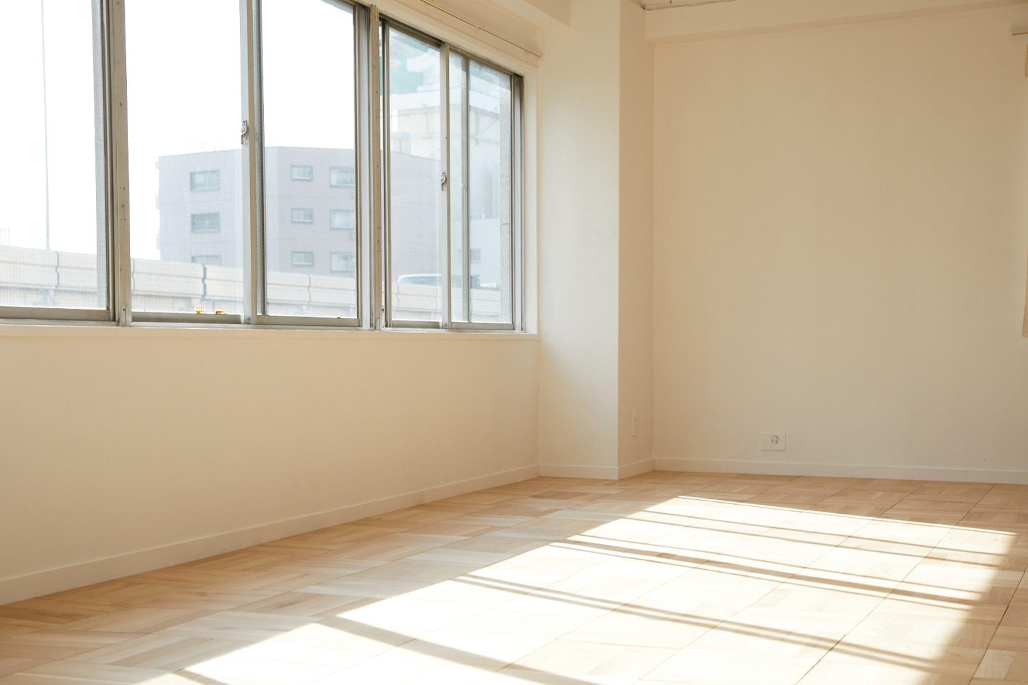 フローリング床