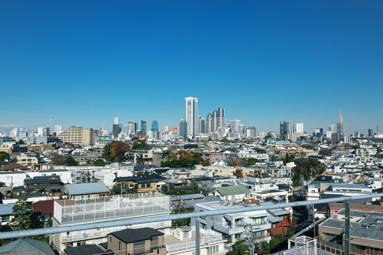空抜けを活かした人物撮影に最適