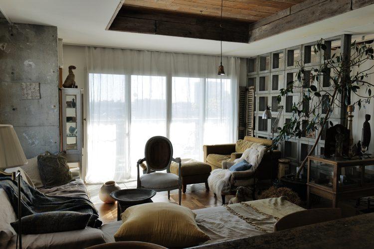 午後も南窓からのおだやかな光で明るい