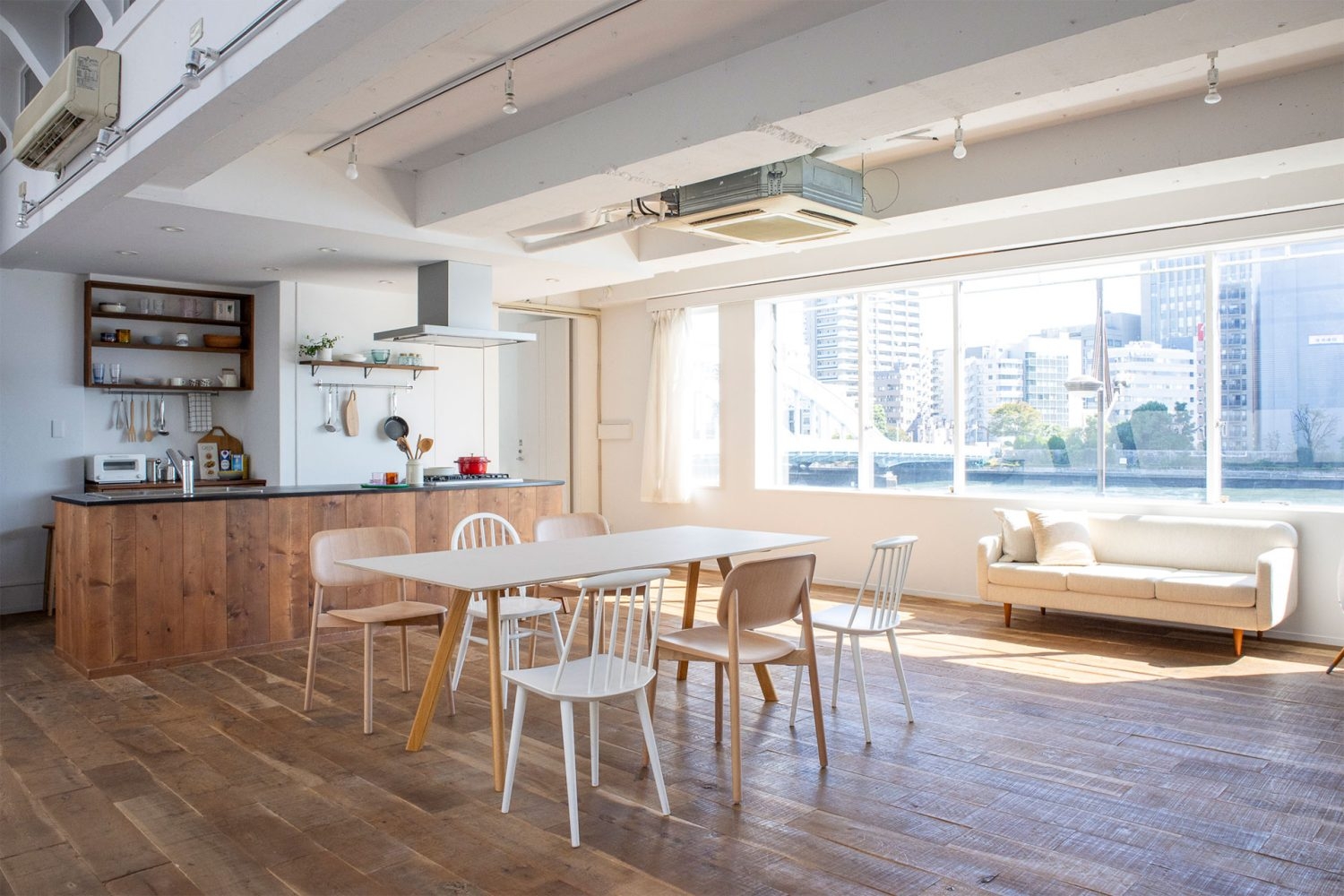 50㎡で広々とご利用できます