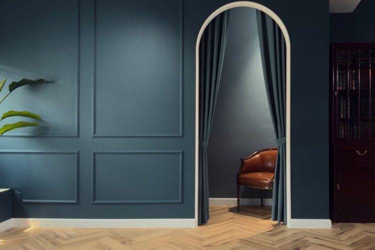 アーチの開口で奥行き感のある撮影も