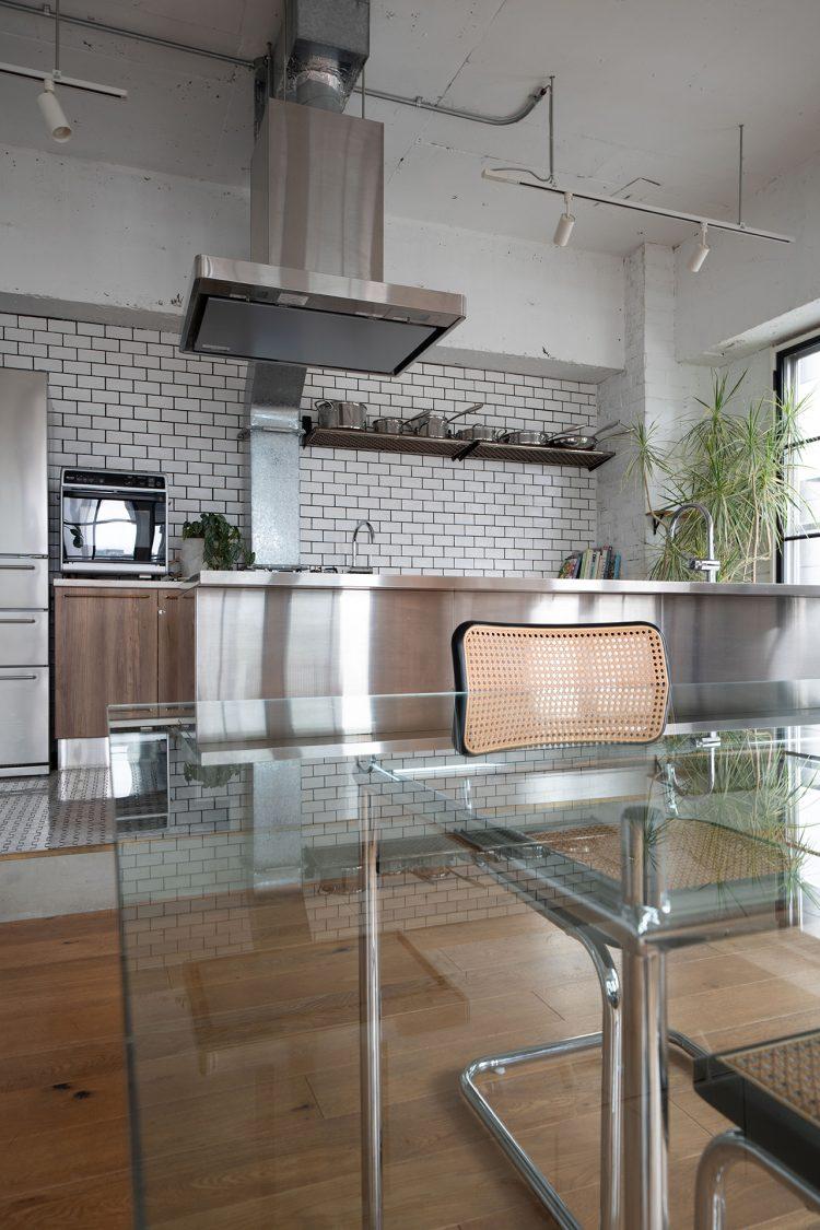 ダイニングとキッチンを同じ画角で撮影も