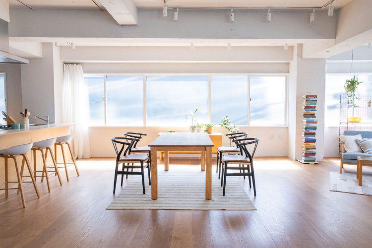 リビングダイニングのシーンに