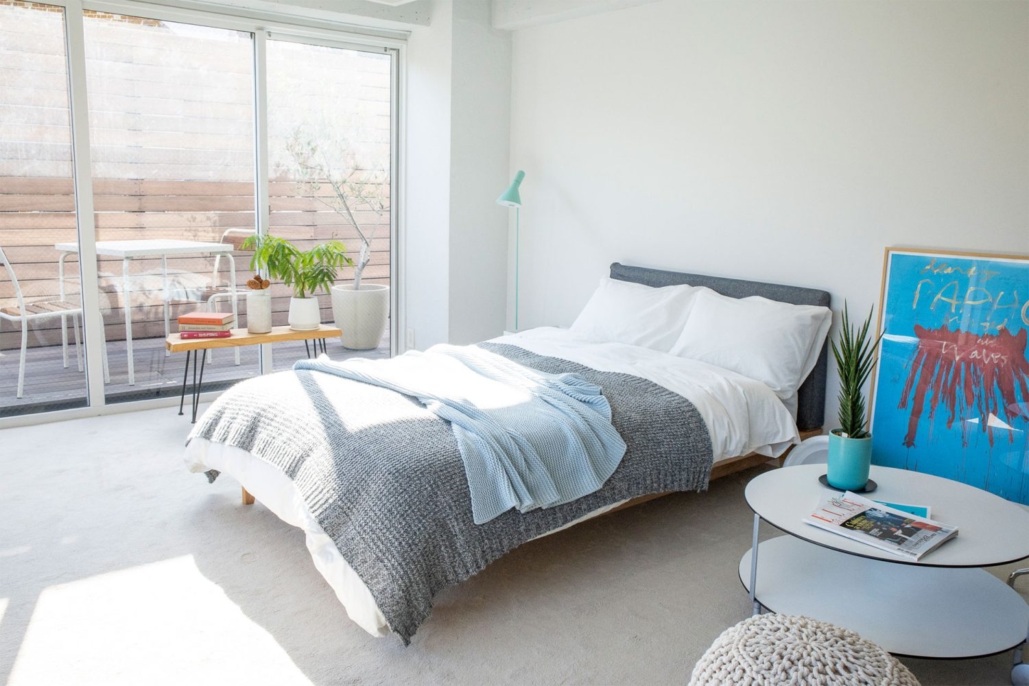 セミダブルベッドです