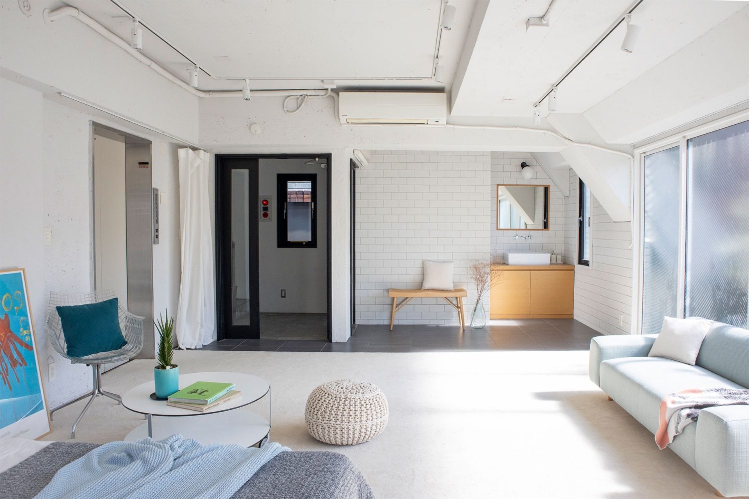 東側に洗面エリア