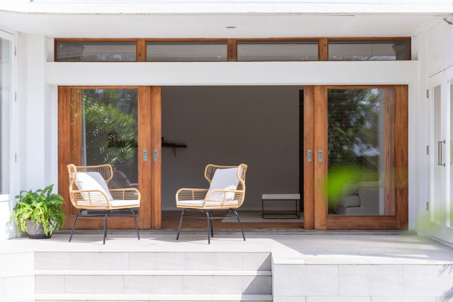 庭に面した大きな開口