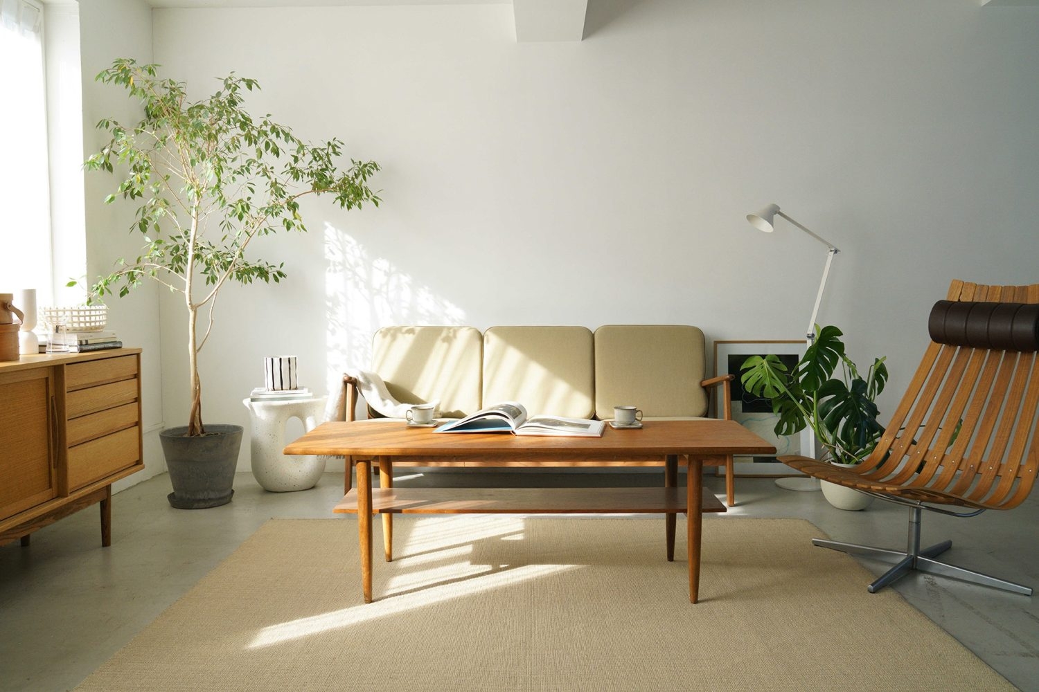 4F / やわらかい色合いの落ち着いたリビング