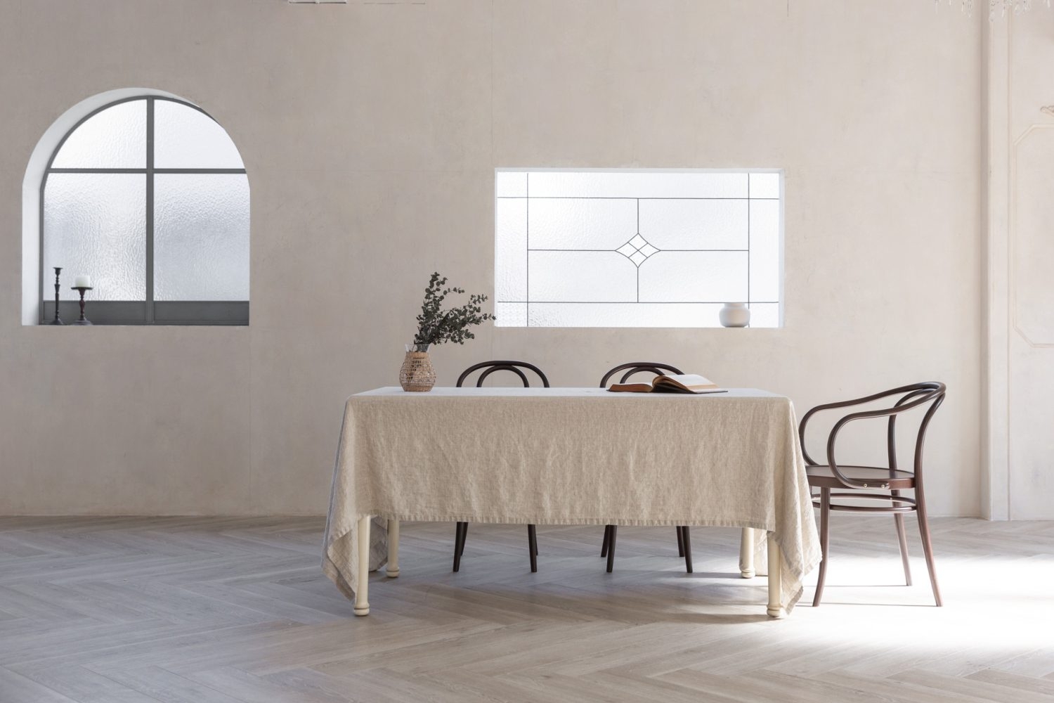 やわらかい色で統一された空間