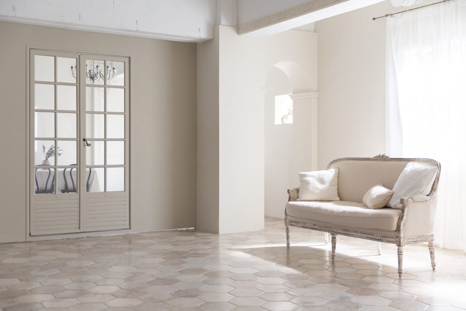 移動壁で部屋を分けて