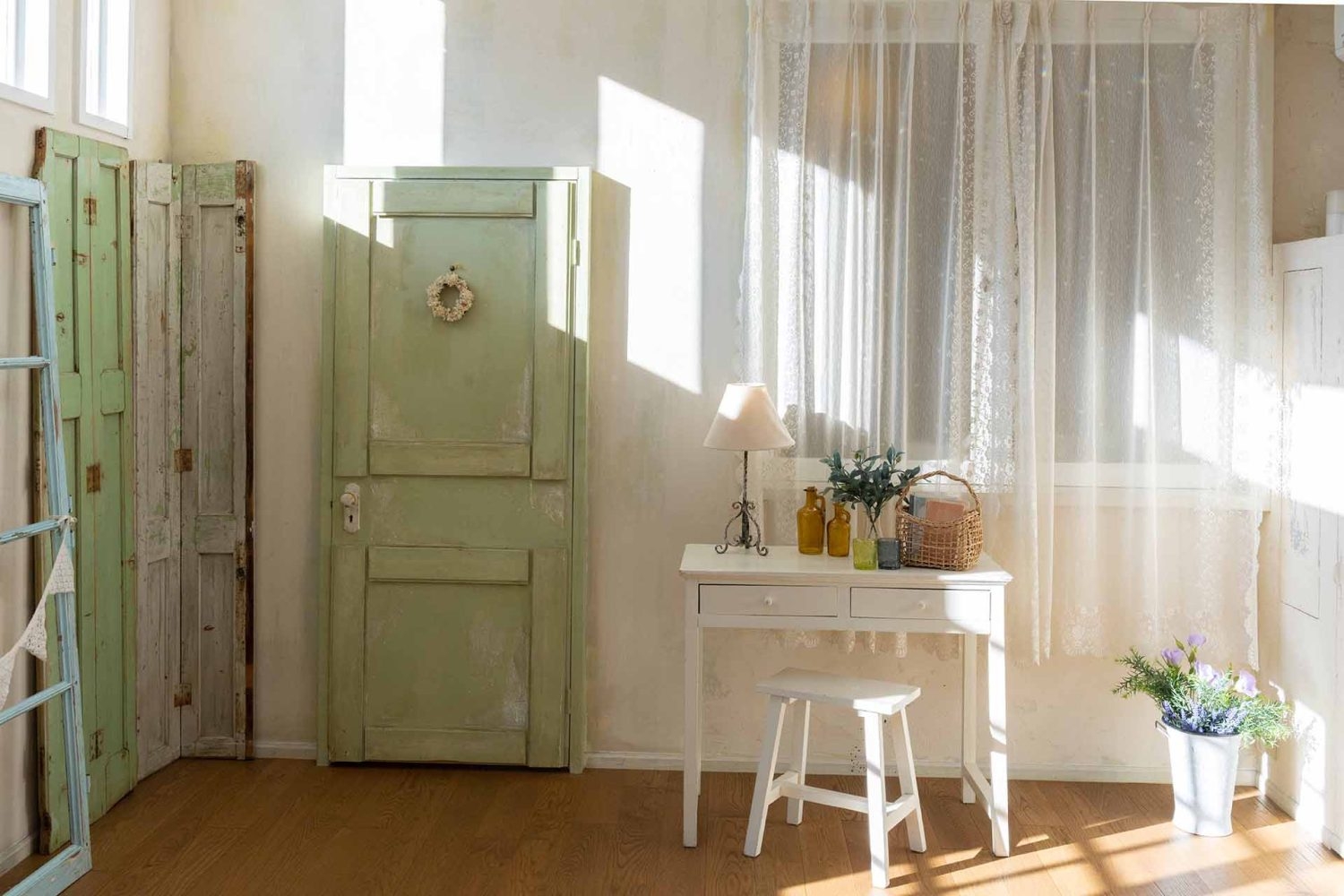 天高の窓から差し込む光 Bゾーン