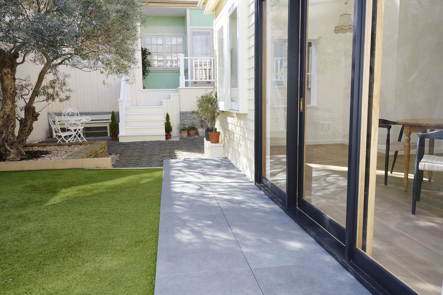 Cゾーンと繋がる庭 ガーデン