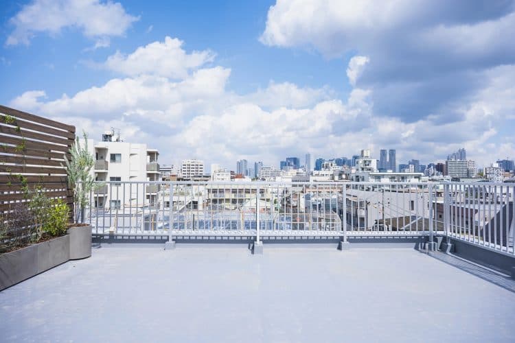 オプション:空抜け・街抜けで撮影できる屋上