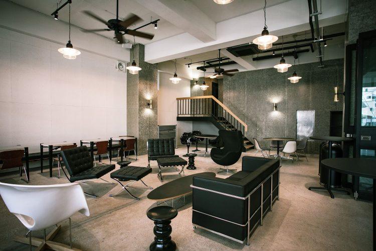 天井高4.2m 開放感ある空間