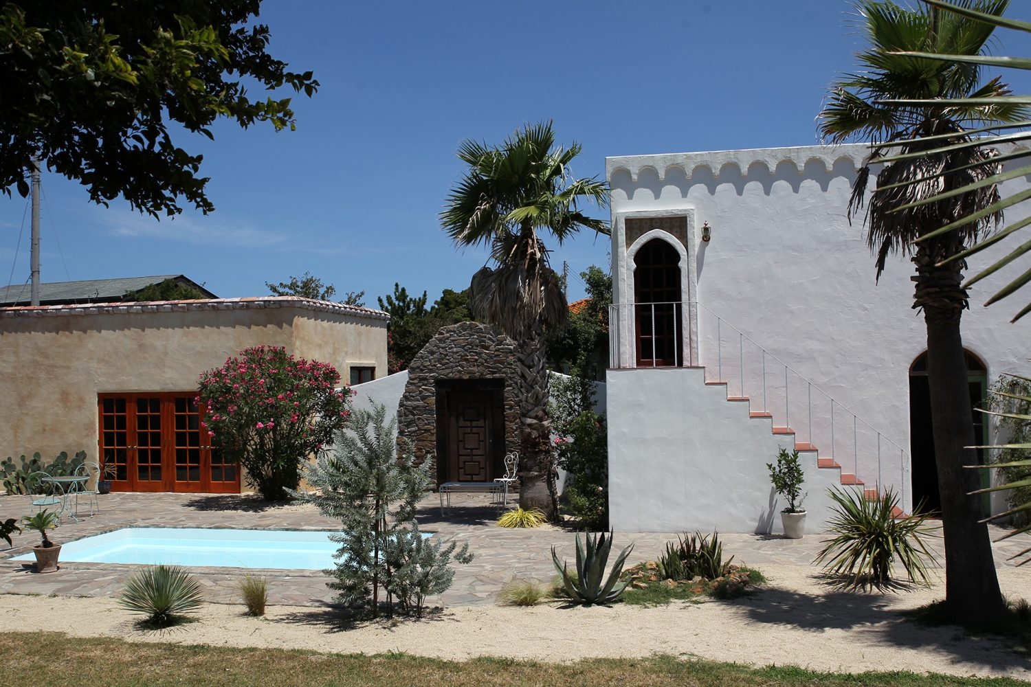 山側傾斜からの眺め(正面)