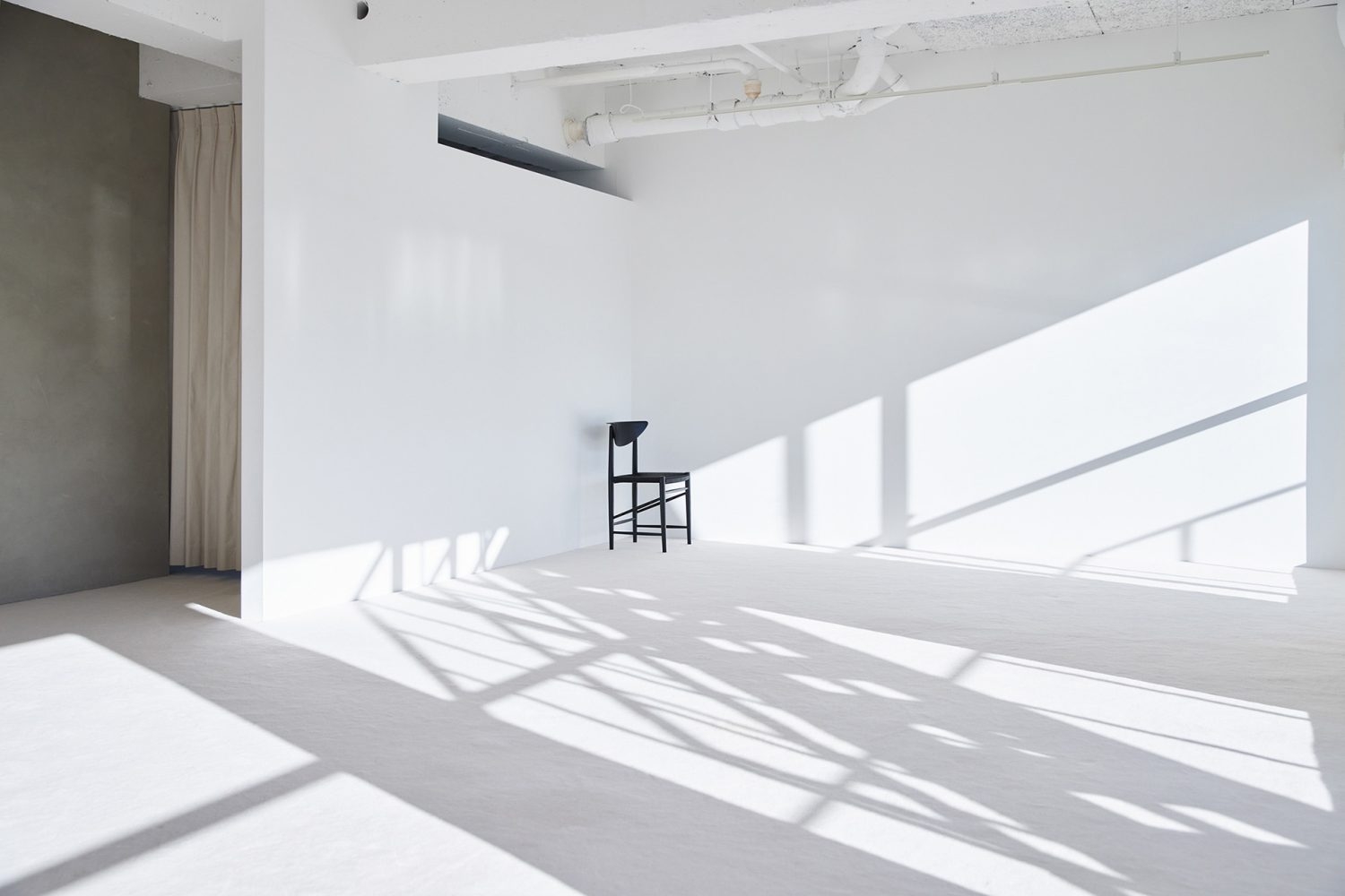 501 白壁の手前と奥