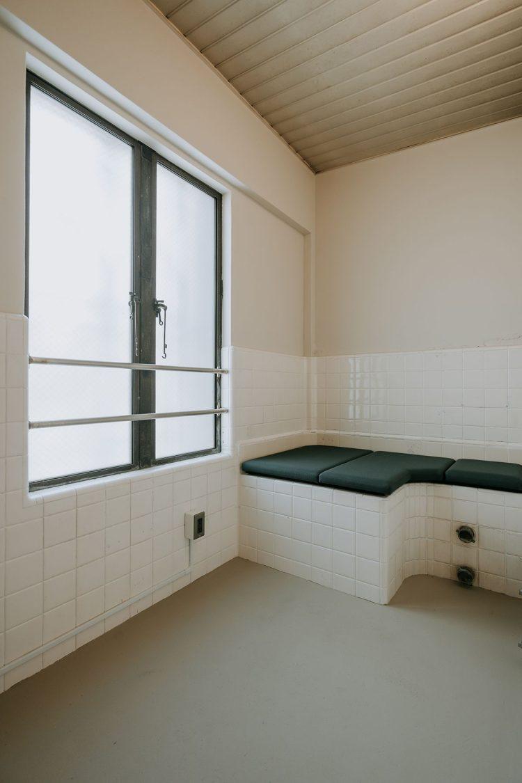 オプション:個室(401)