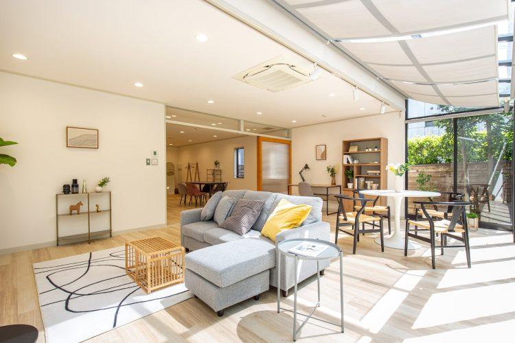 1Fリビングは自然光が豊富