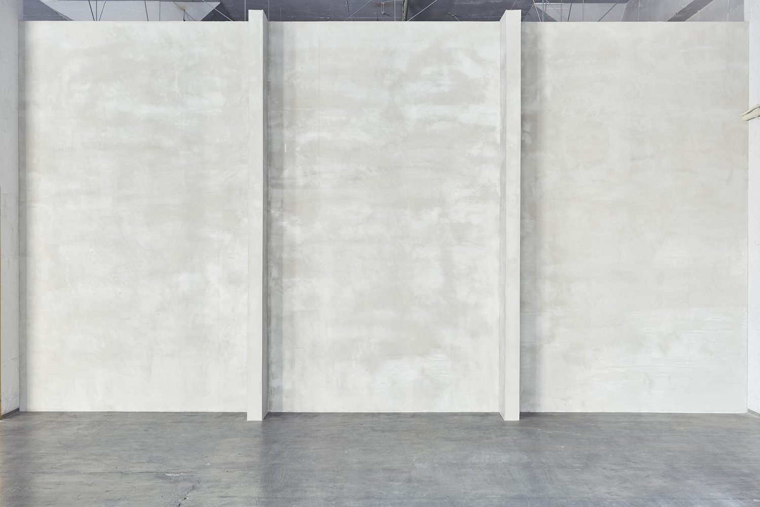 モノトーンの壁床