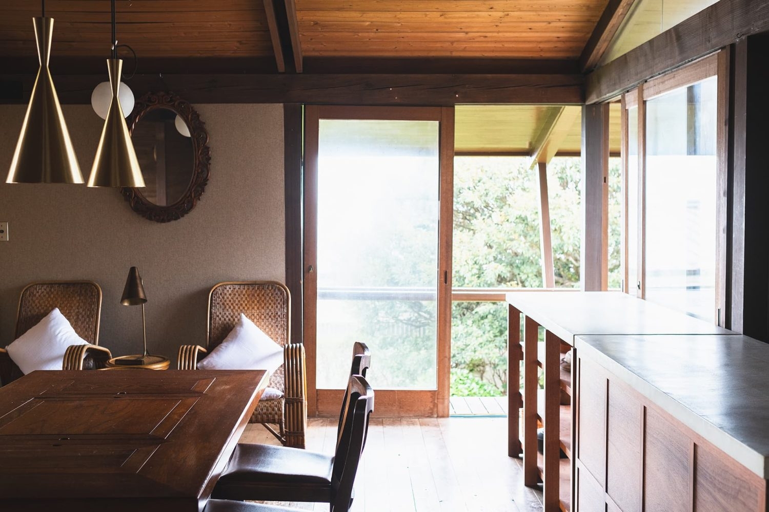 ダイニング越し 南側の窓