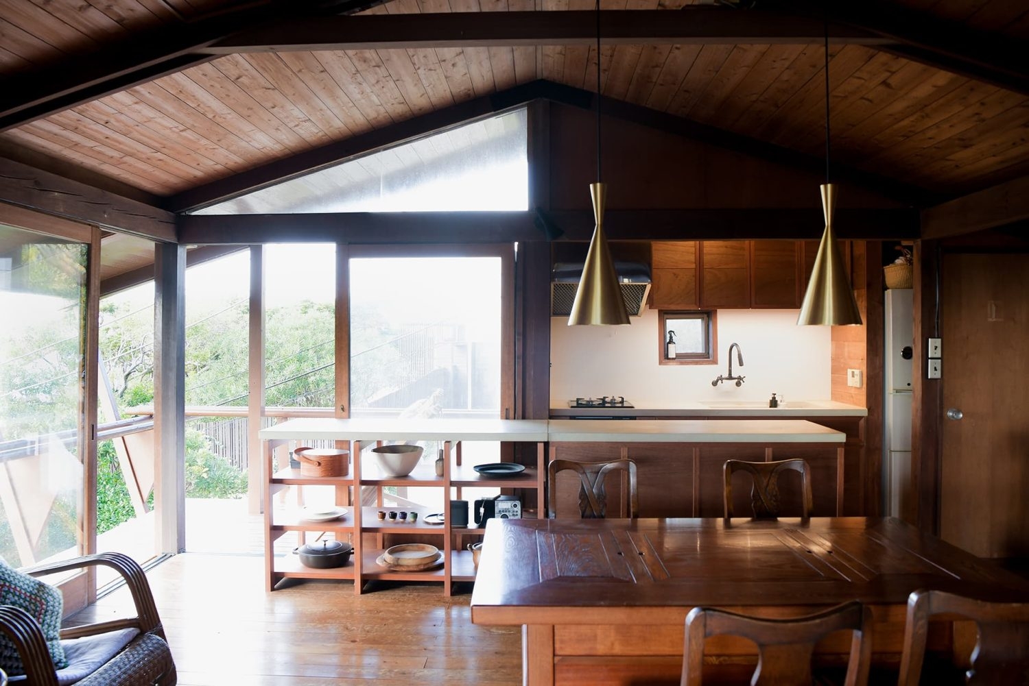 キッチンとダイニング