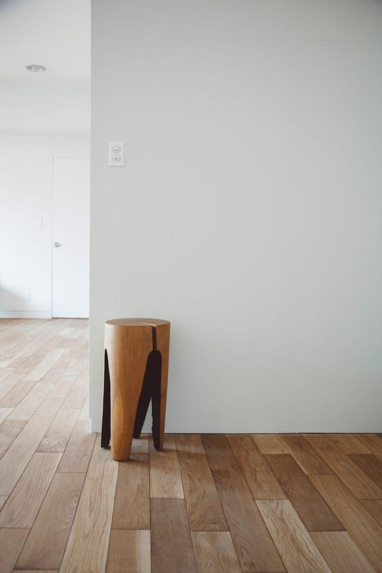 特徴的なフォルムのチェア