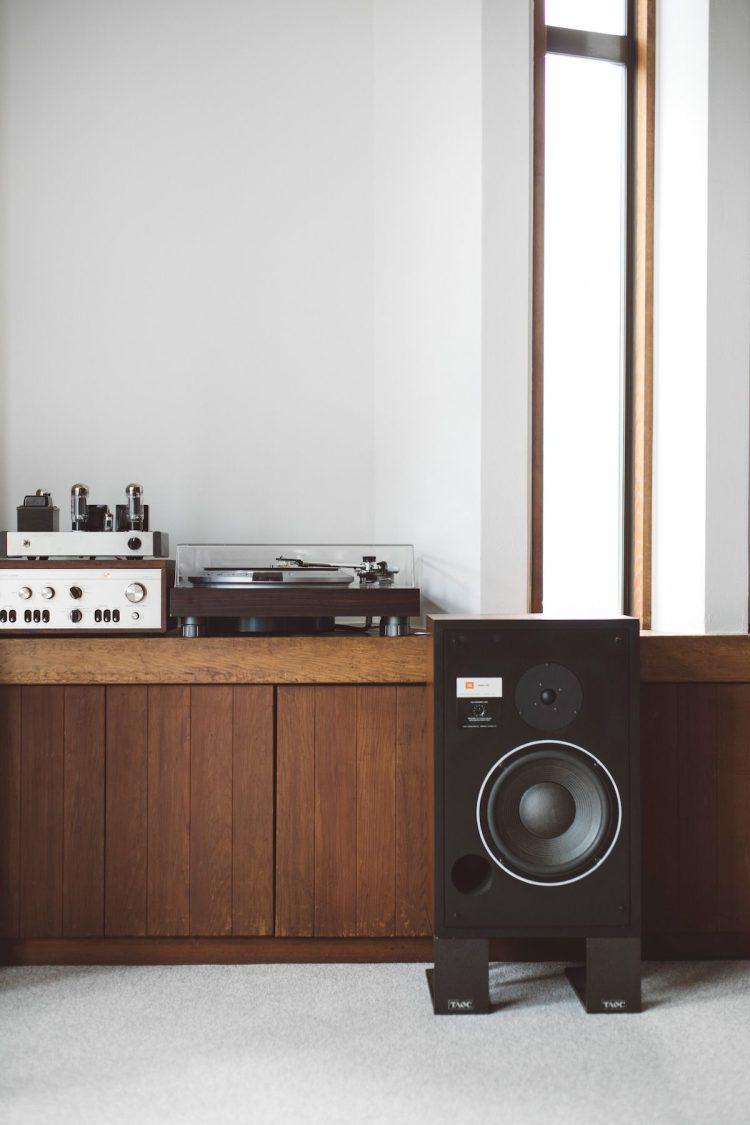 実際に利用可能なオーディオ機器