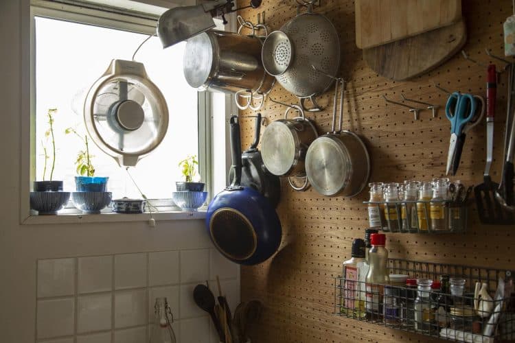 Kitchen ②