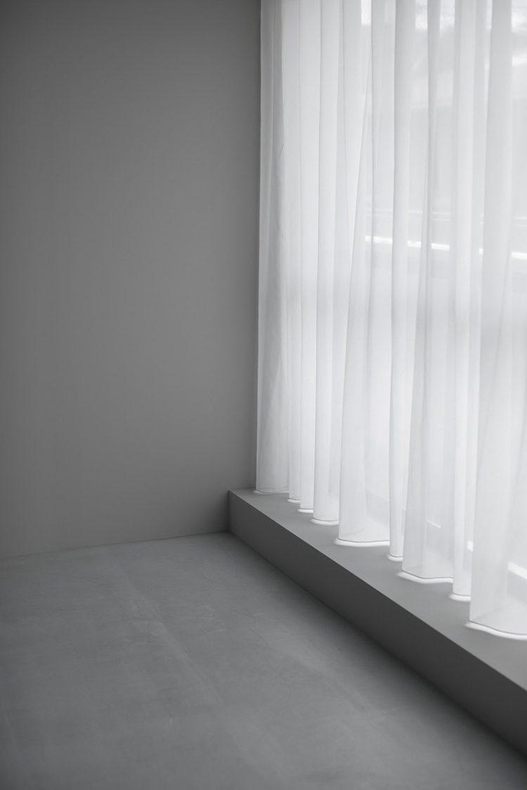 レースカーテンが柔らかさをもたらします