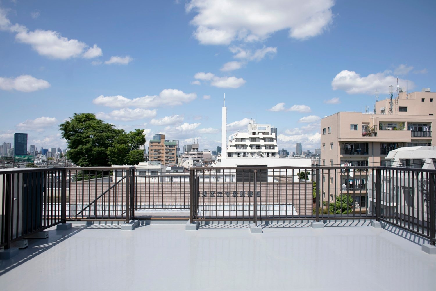 屋上の利用もお気軽にお尋ねください