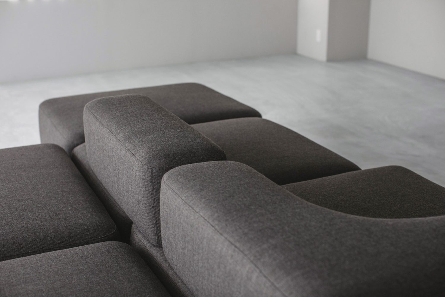 滑らかな曲線が特徴