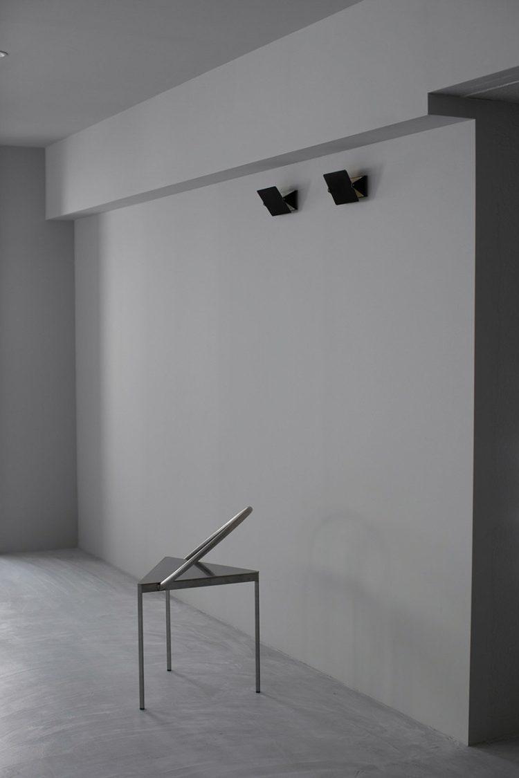 FRAMAのスチールチェア