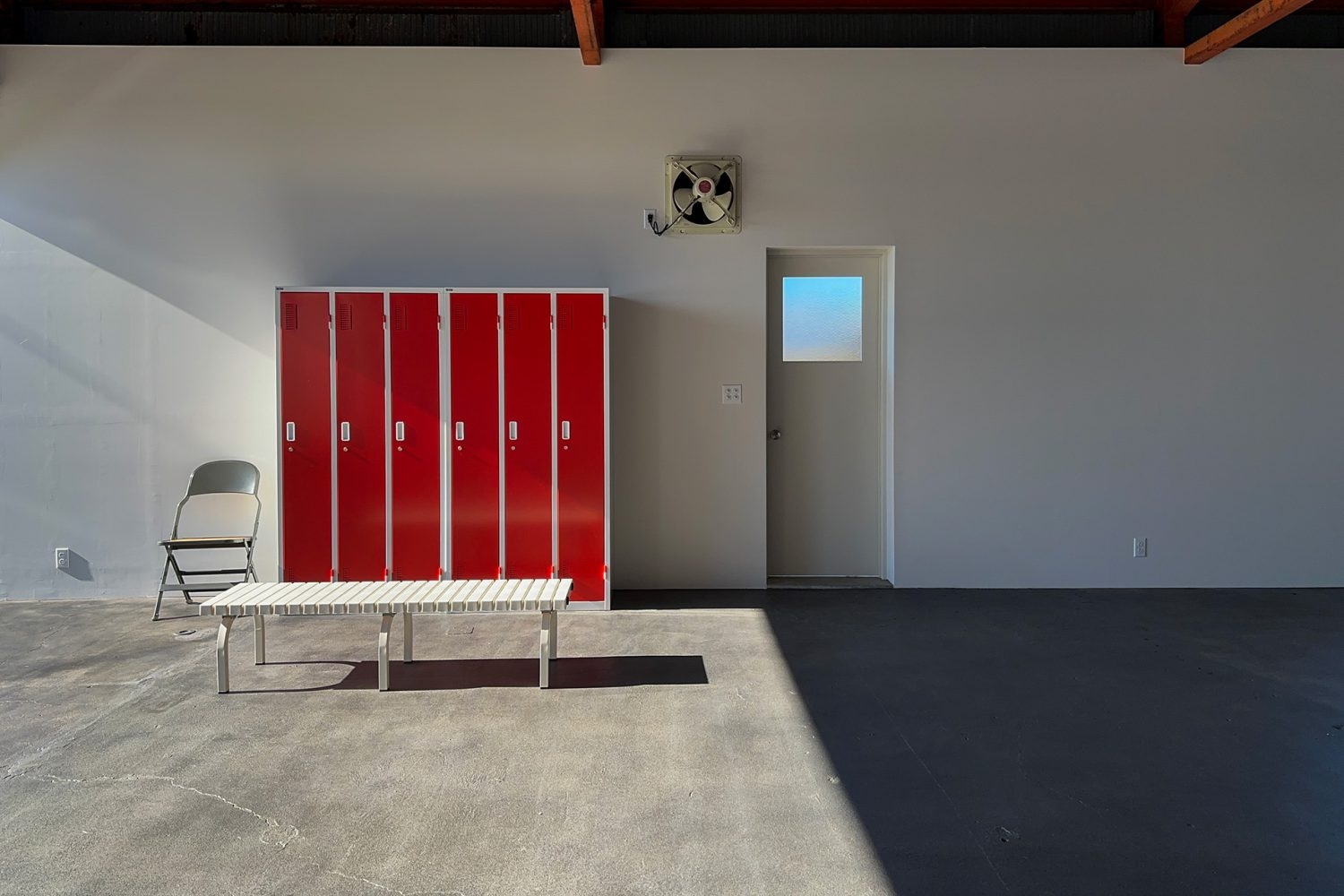 メインルーム / 自然光