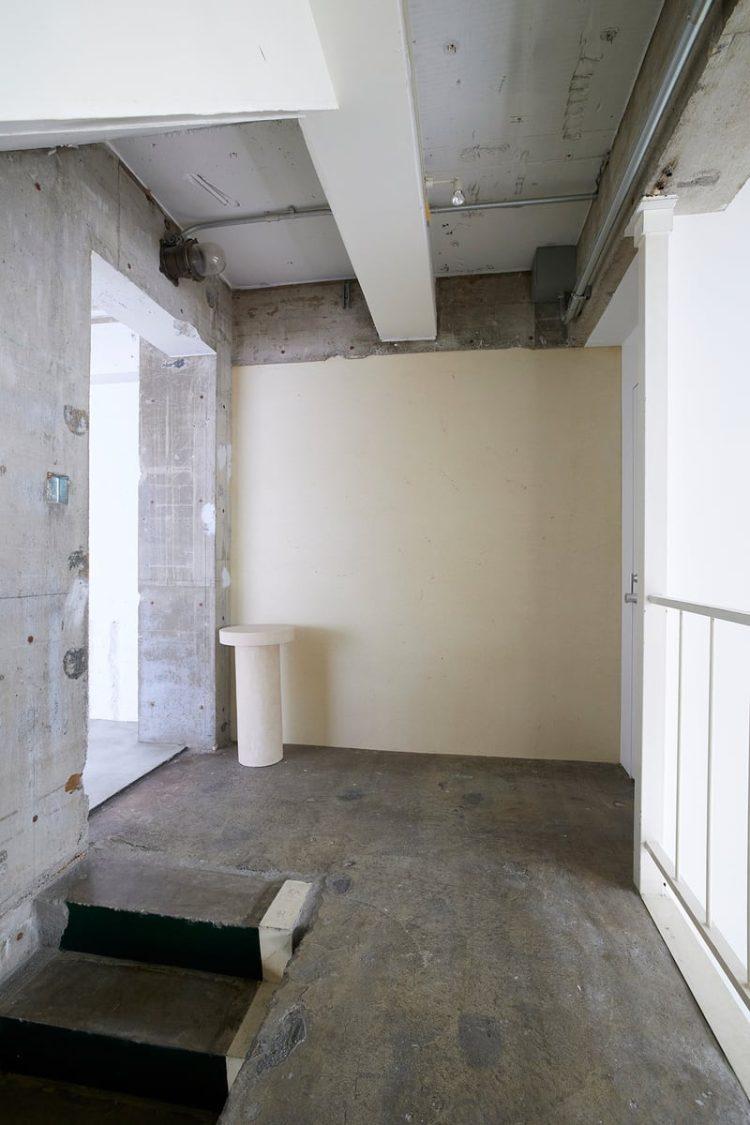 エイジングが印象的な土壁