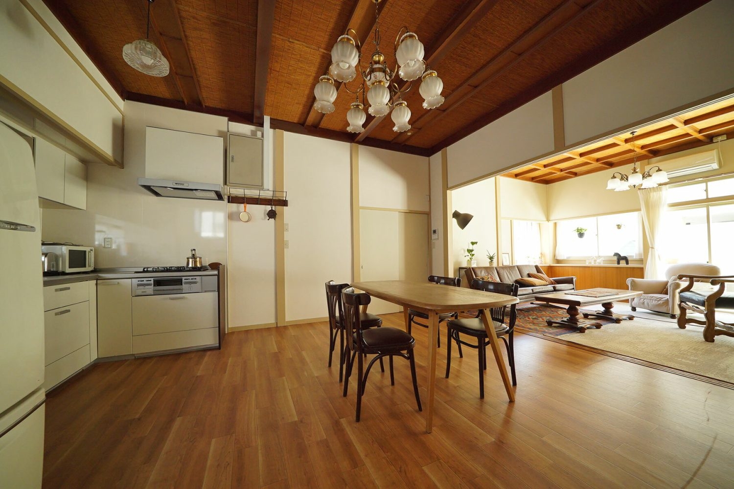 1F:KITCHEN DINING