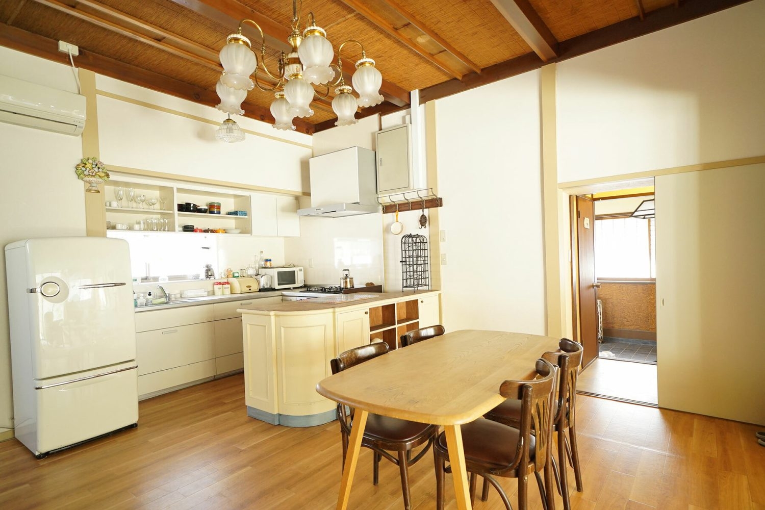 1F:KITCHEN DINING