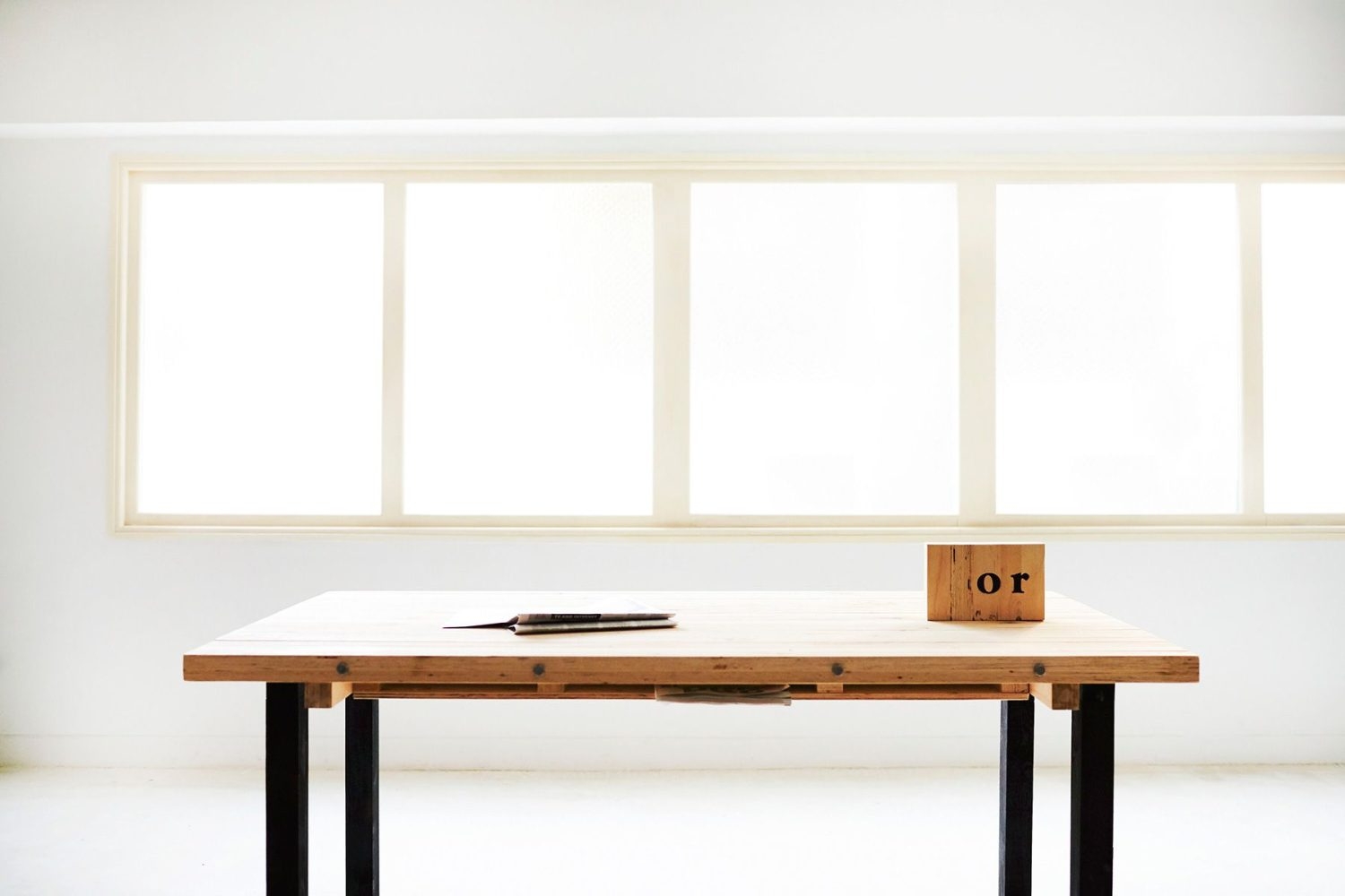 白壁✕白床のシンプルな空間