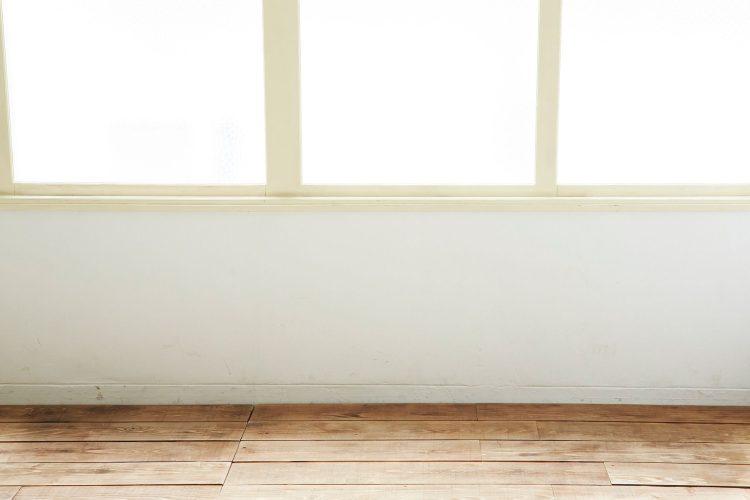 可動式フローリング床(暗色)