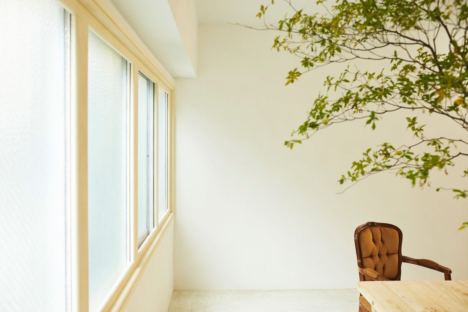 グリーンを活かしてナチュラルな雰囲気