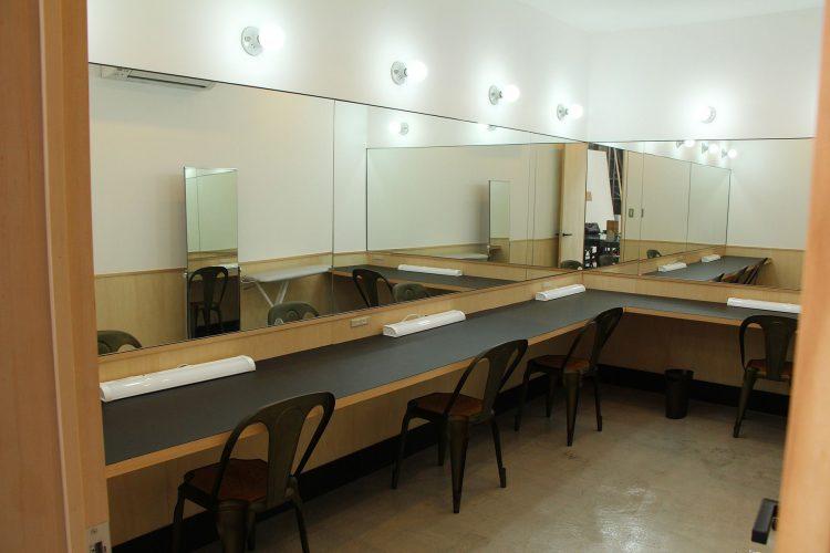 メイクスペース