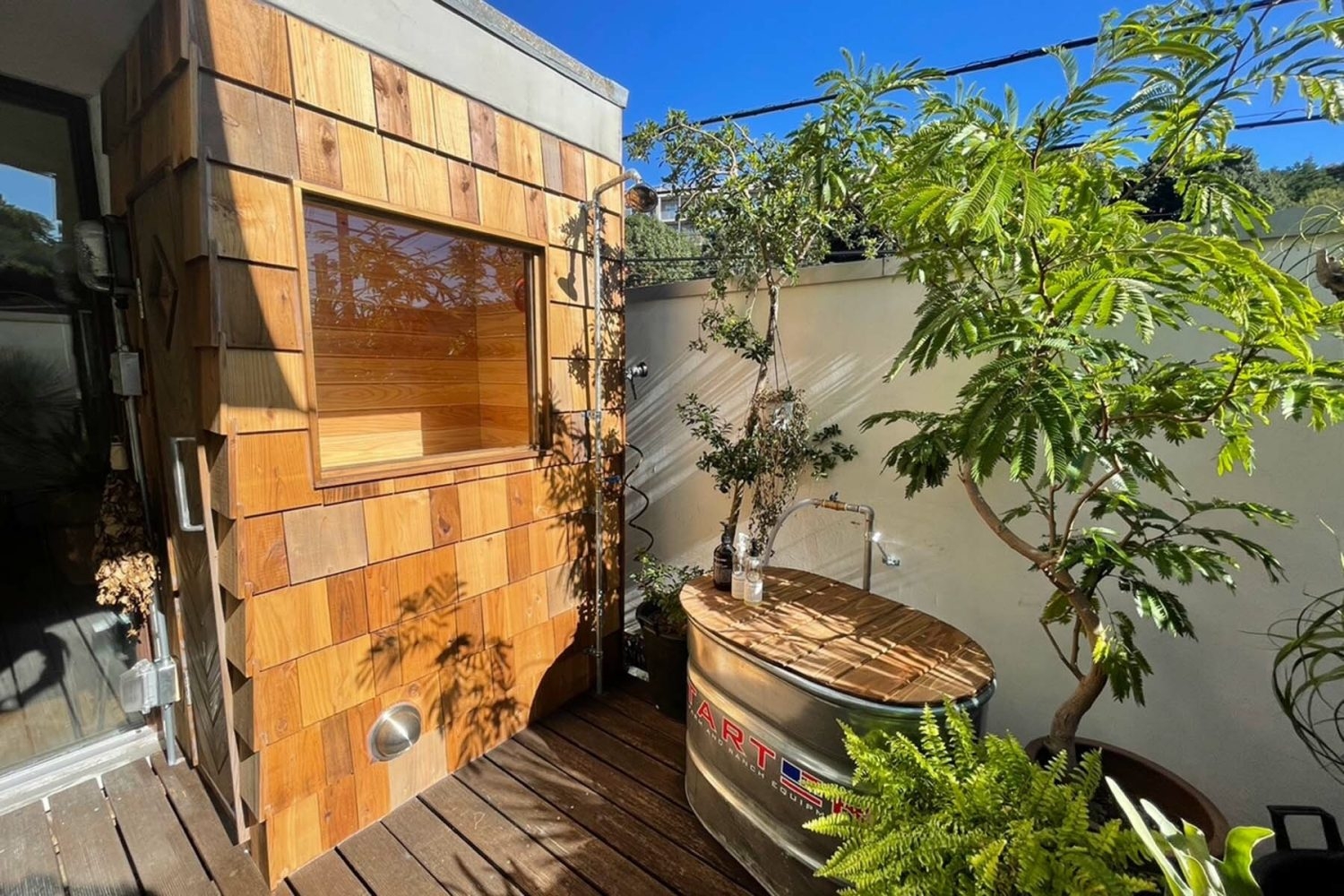 2F / Terrace Sauna外観