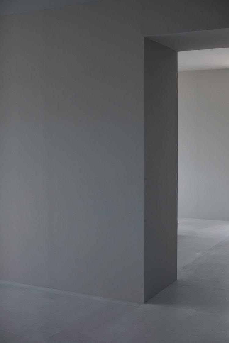 2部屋をつなげるアーチ