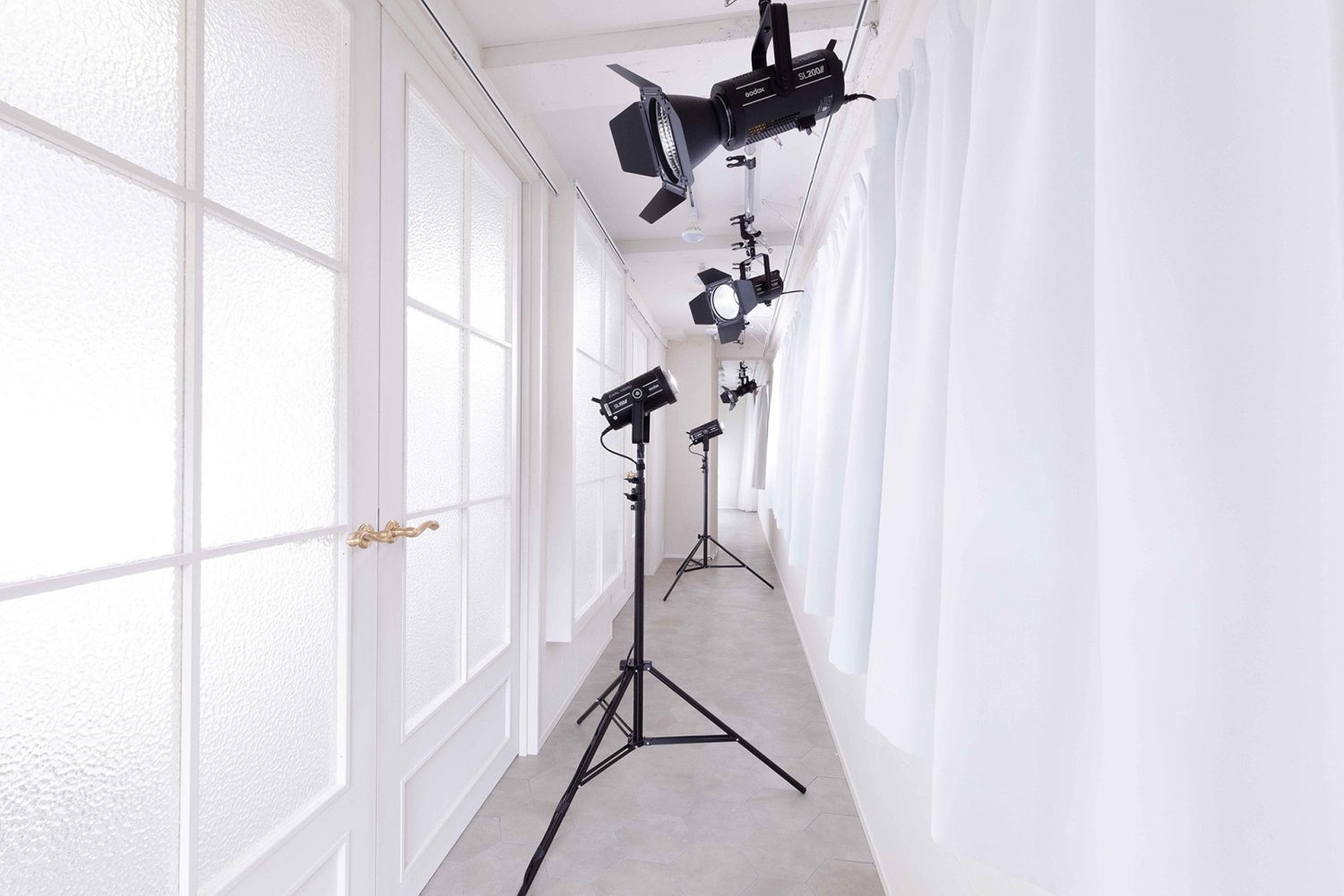 窓裏照明も可能