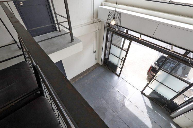 2Fから俯瞰アングル