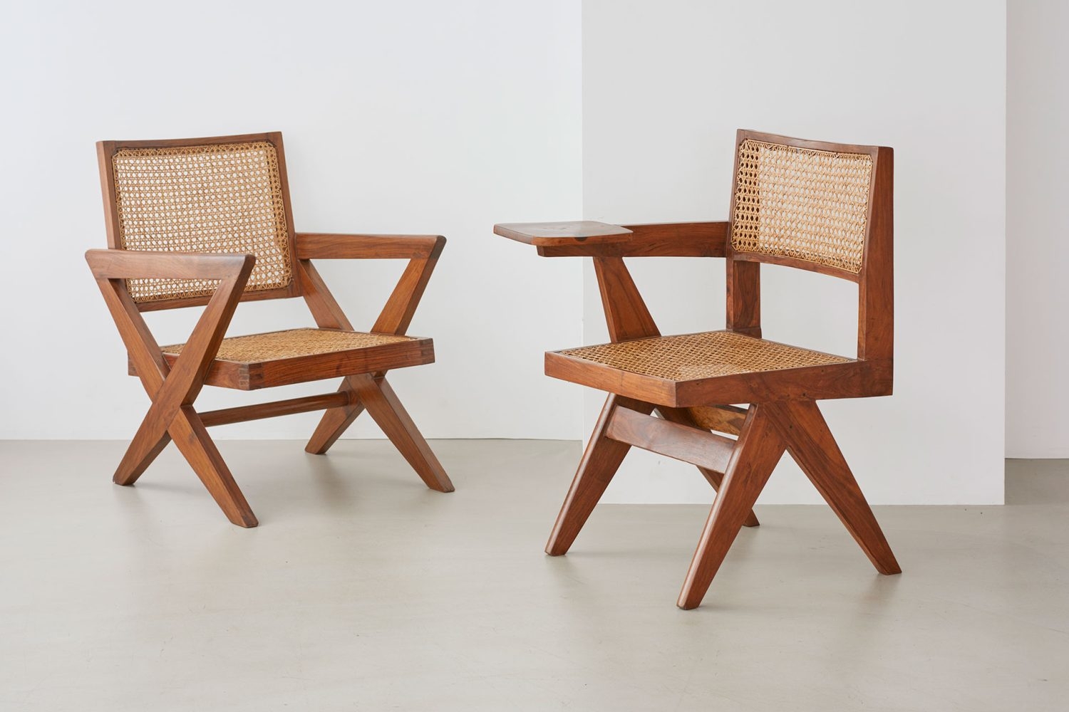 Pierre Jeanneretの椅子