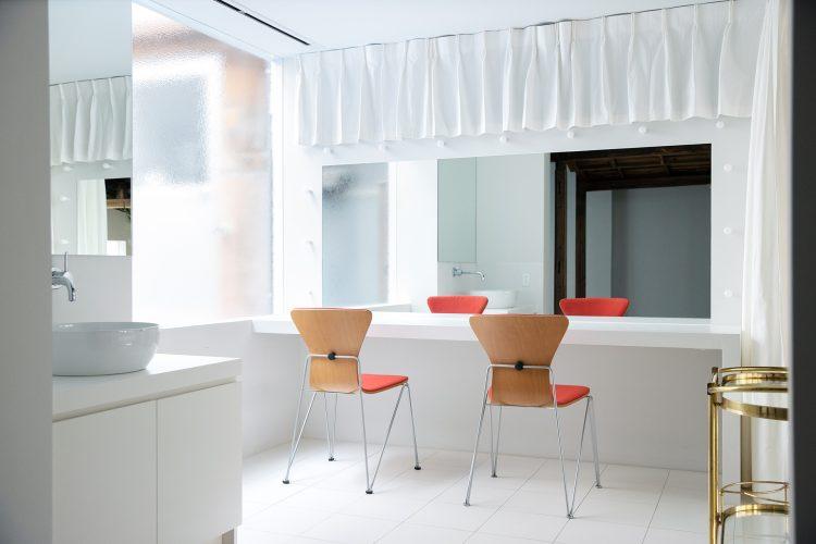 メイクスペース