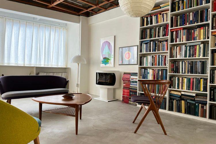 カーテンを閉めた状態