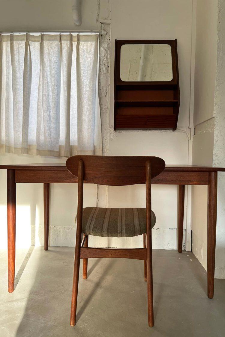 デンマーク製のアンティーク家具