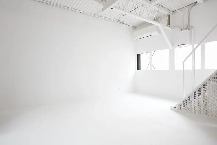 studio2 直角白壁