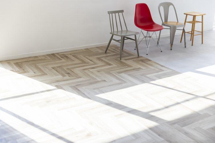 ヘリンボーン床